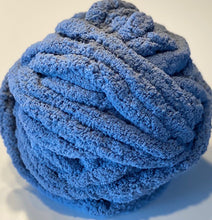 Load image into Gallery viewer, Chunky Knit Blankets
