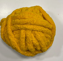 Load image into Gallery viewer, Chunky Knit Blankets