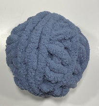 Load image into Gallery viewer, Chunky Knit Blankets