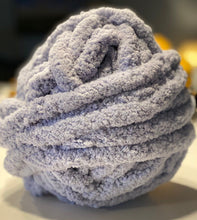 Load image into Gallery viewer, Chunky Knit Blankets